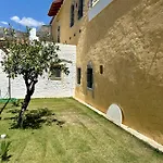 Alexander House 2 بيت للعطل *