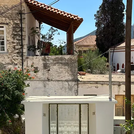 Alexander House 2