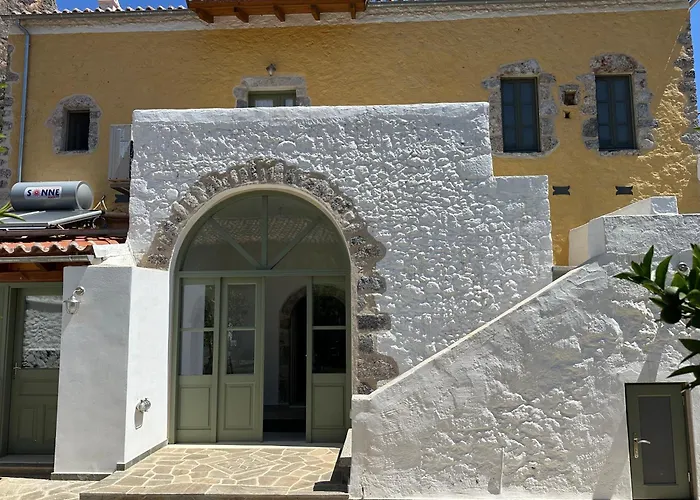 Alexander House Hébergement de vacances Leonídion